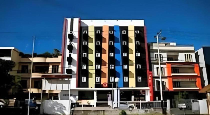 Amaris Hotel Ambon Esterno foto