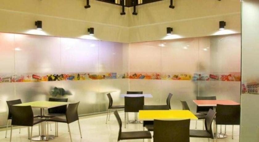 Amaris Hotel Ambon Esterno foto